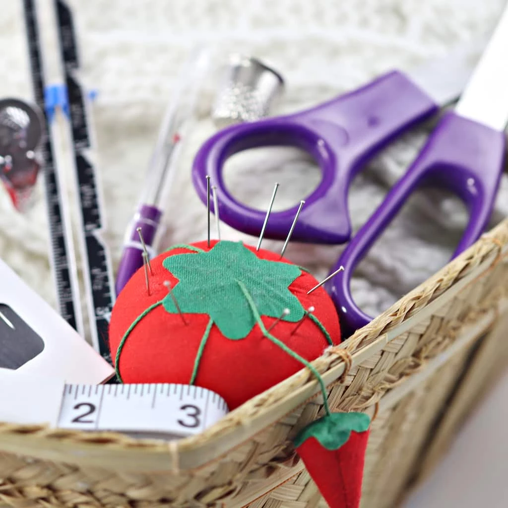 Brand new π Loops & Threads™ Start-to-Sew Kit β - Image 3