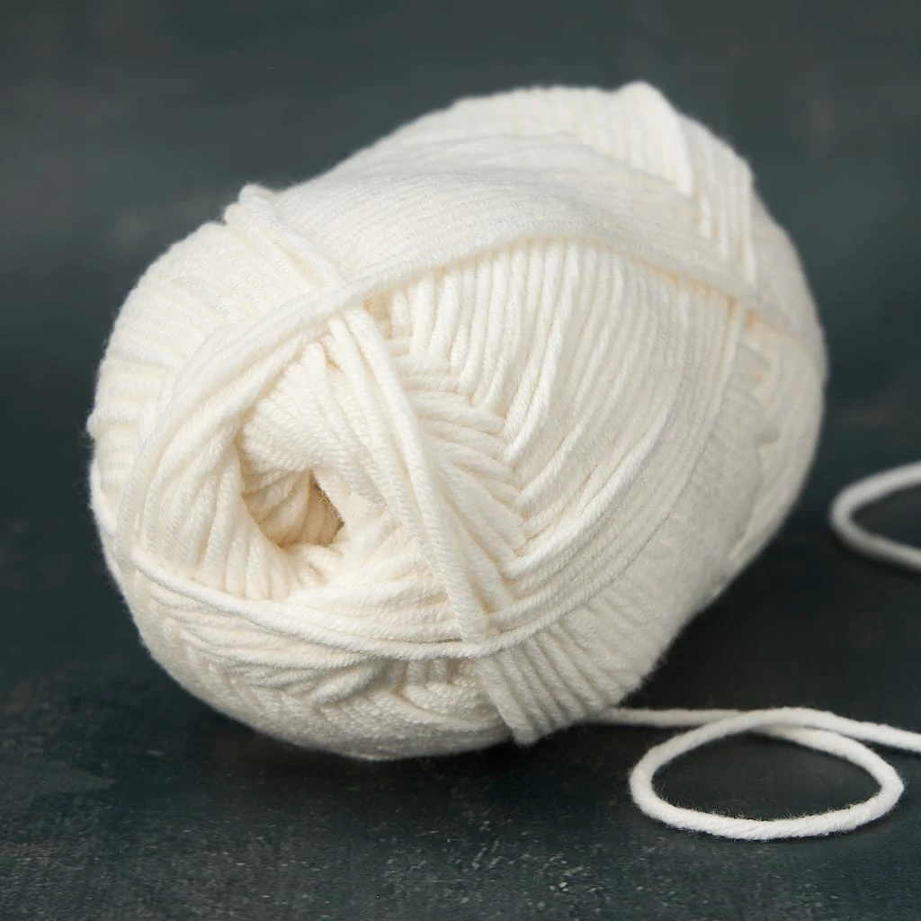 Budget 𧨠Capri™ Solid Yarn by Loops & Threads® π― - Image 2