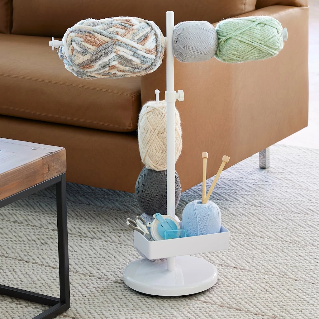 Promo βοΈ Standing Yarn Roller by Loops & Threads® π - Image 2